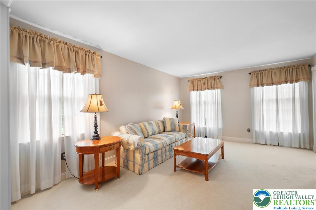 2011 Wooded Ridge Circle