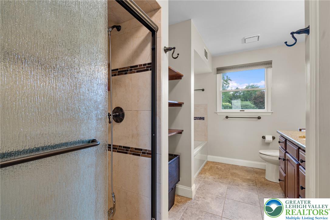 2011 Wooded Ridge Circle