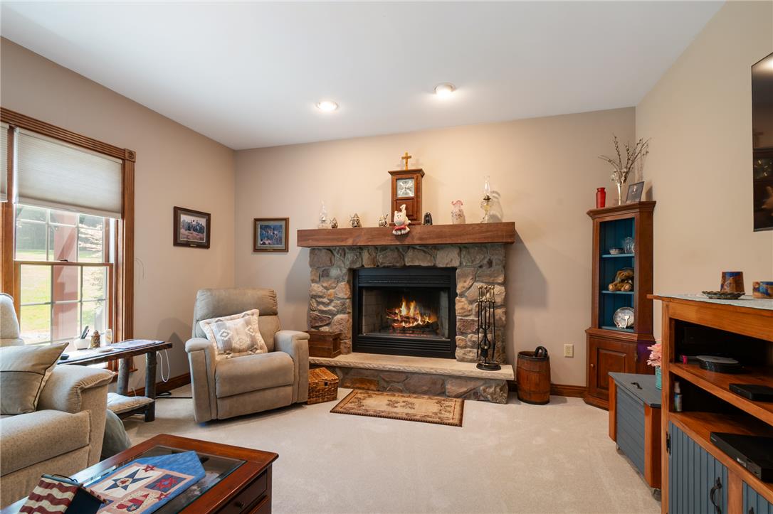 1222 Spring Road