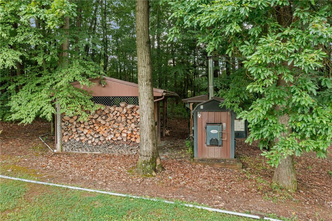 1222 Spring Road