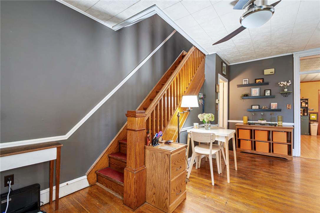 327 West Walnut Street