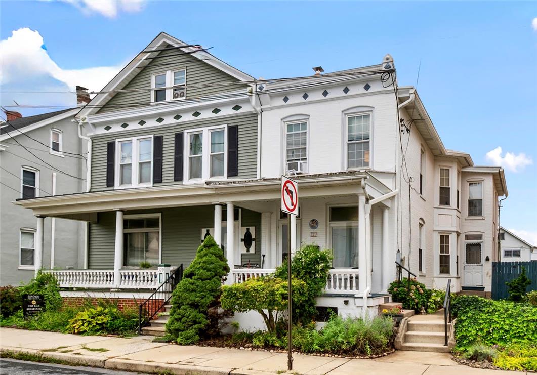 327 West Walnut Street