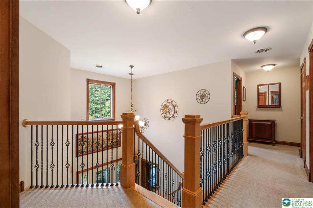 1222 Spring Road