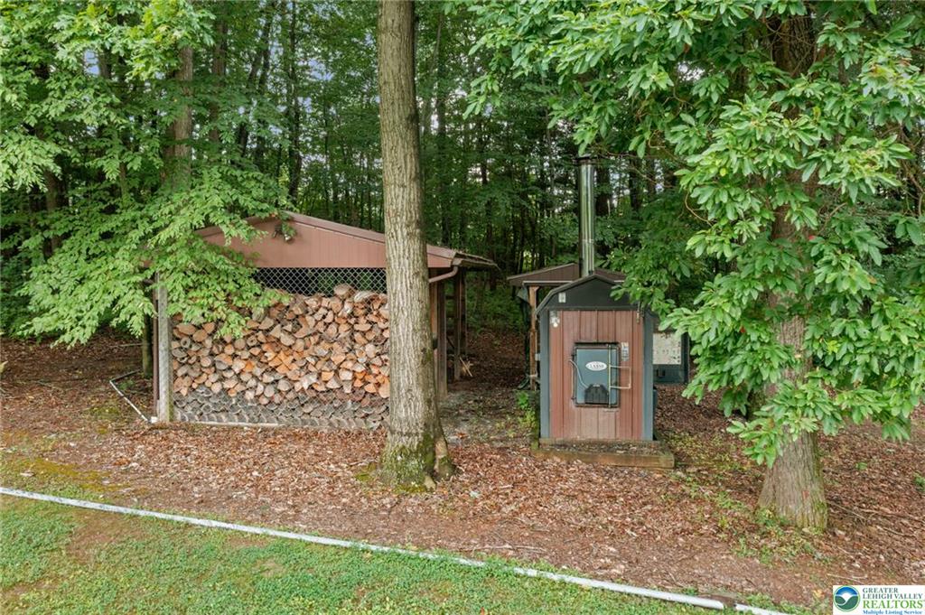 1222 Spring Road