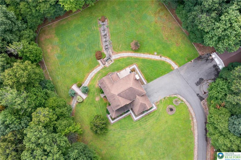 1222 Spring Road