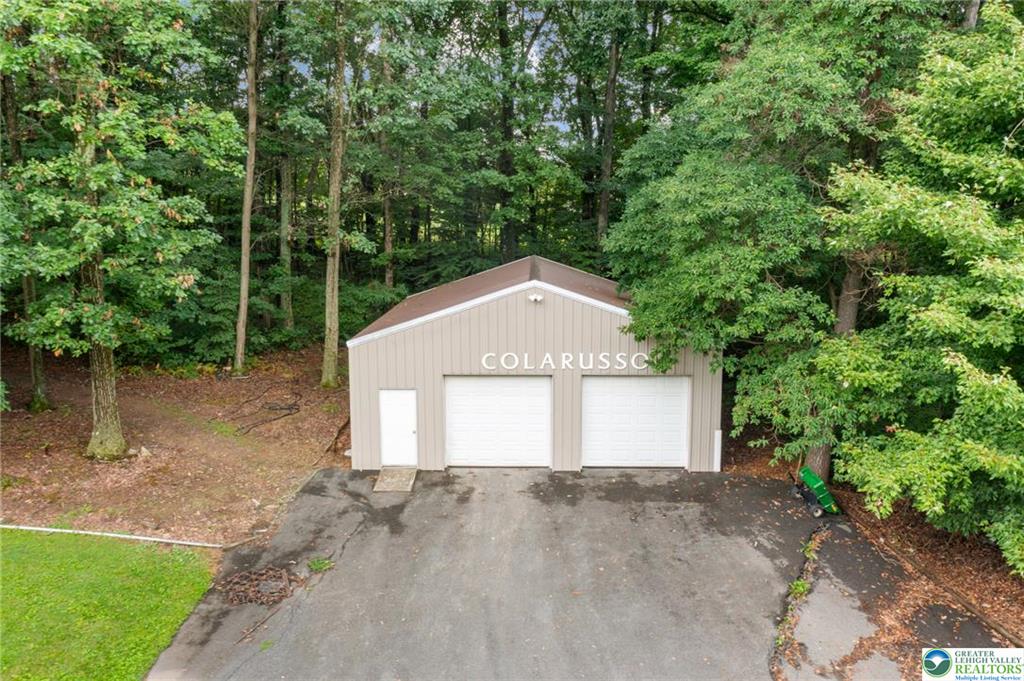 1222 Spring Road