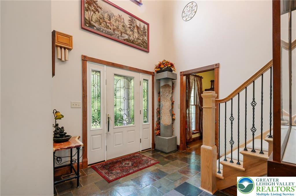 1222 Spring Road