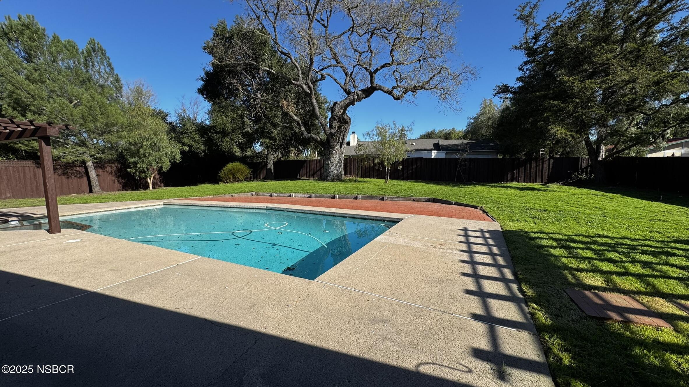 1335 Deer Trail Lane Lane