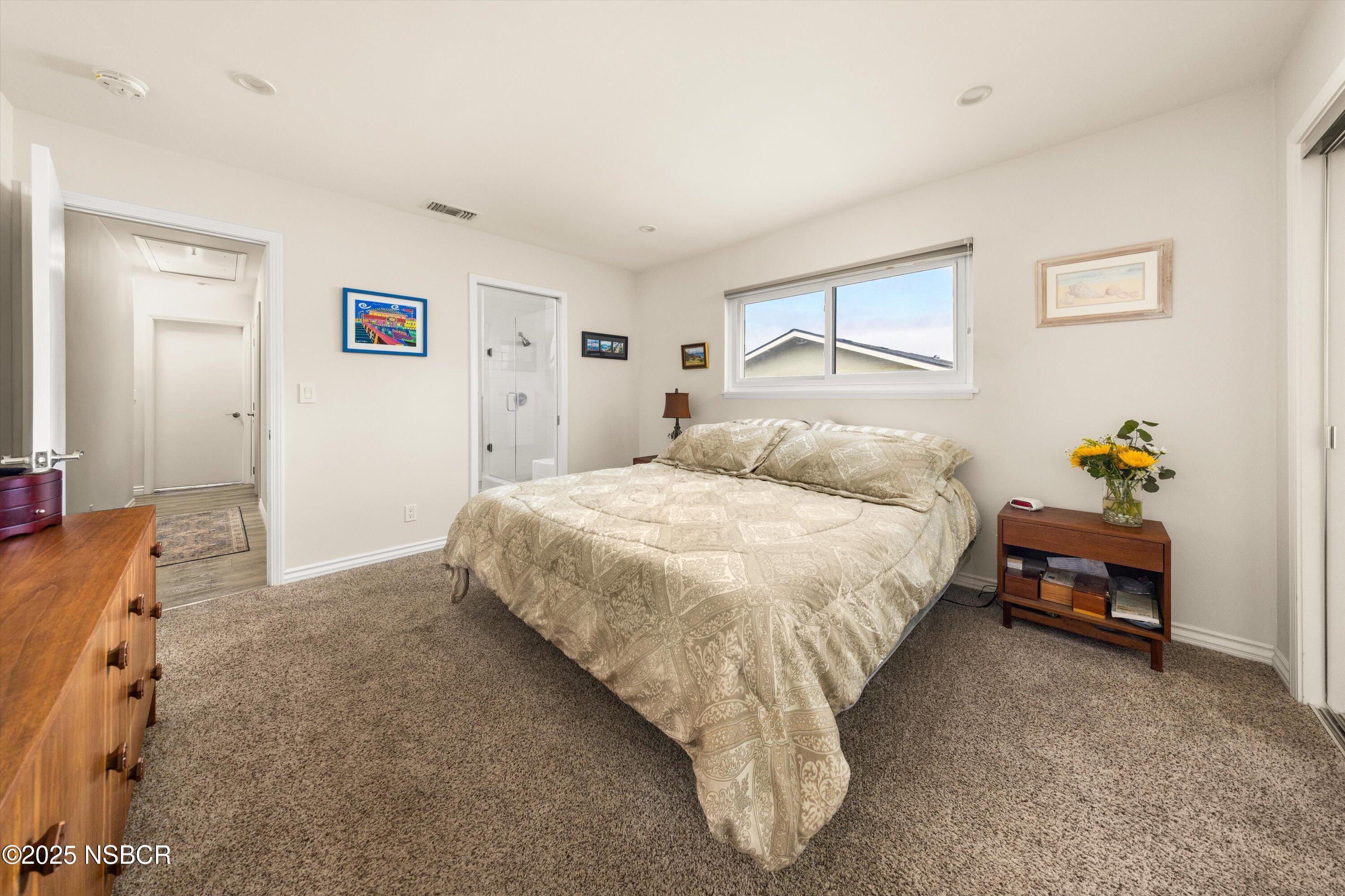 355 Glennora Way