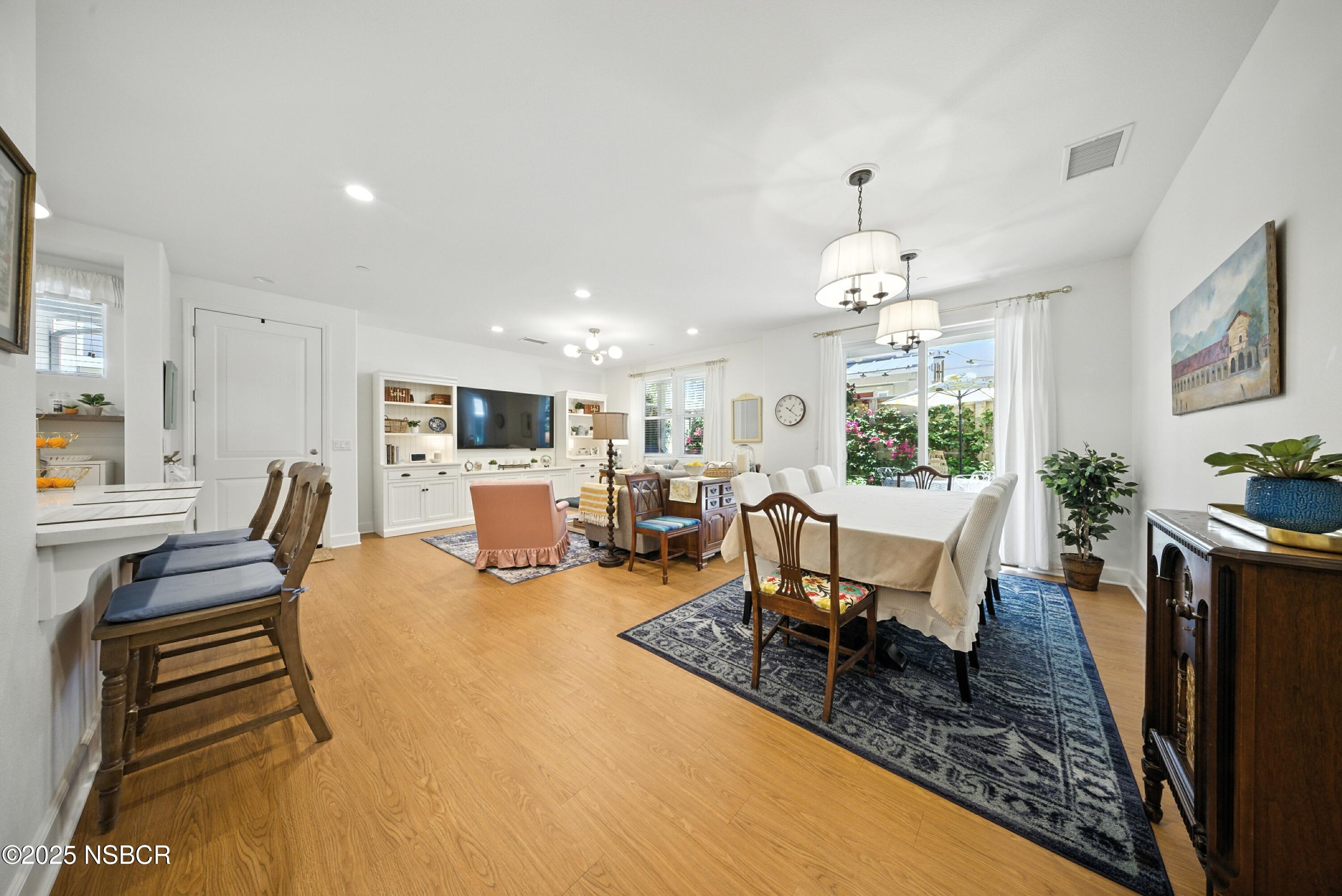 553 Oakville Drive