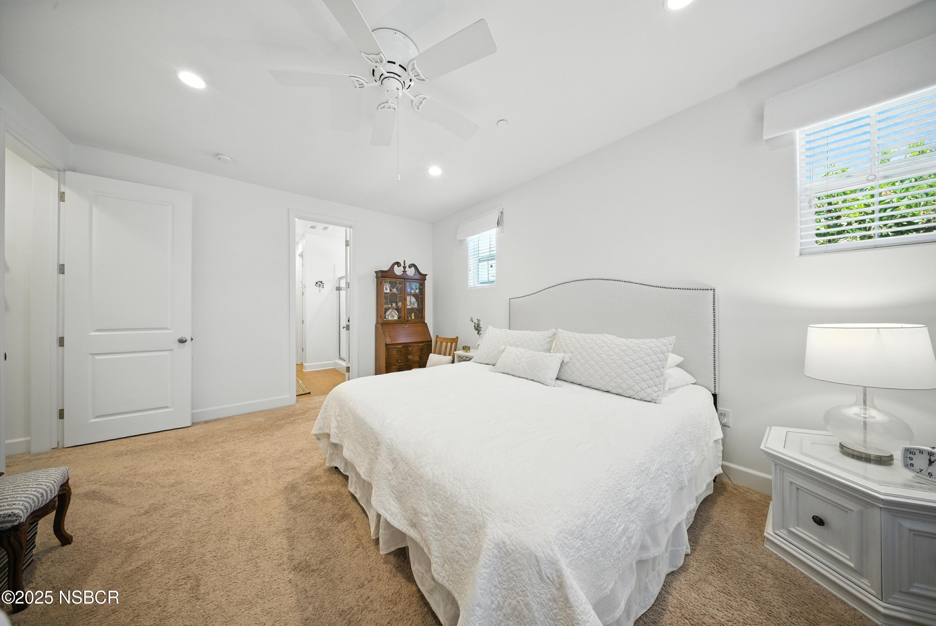 553 Oakville Drive