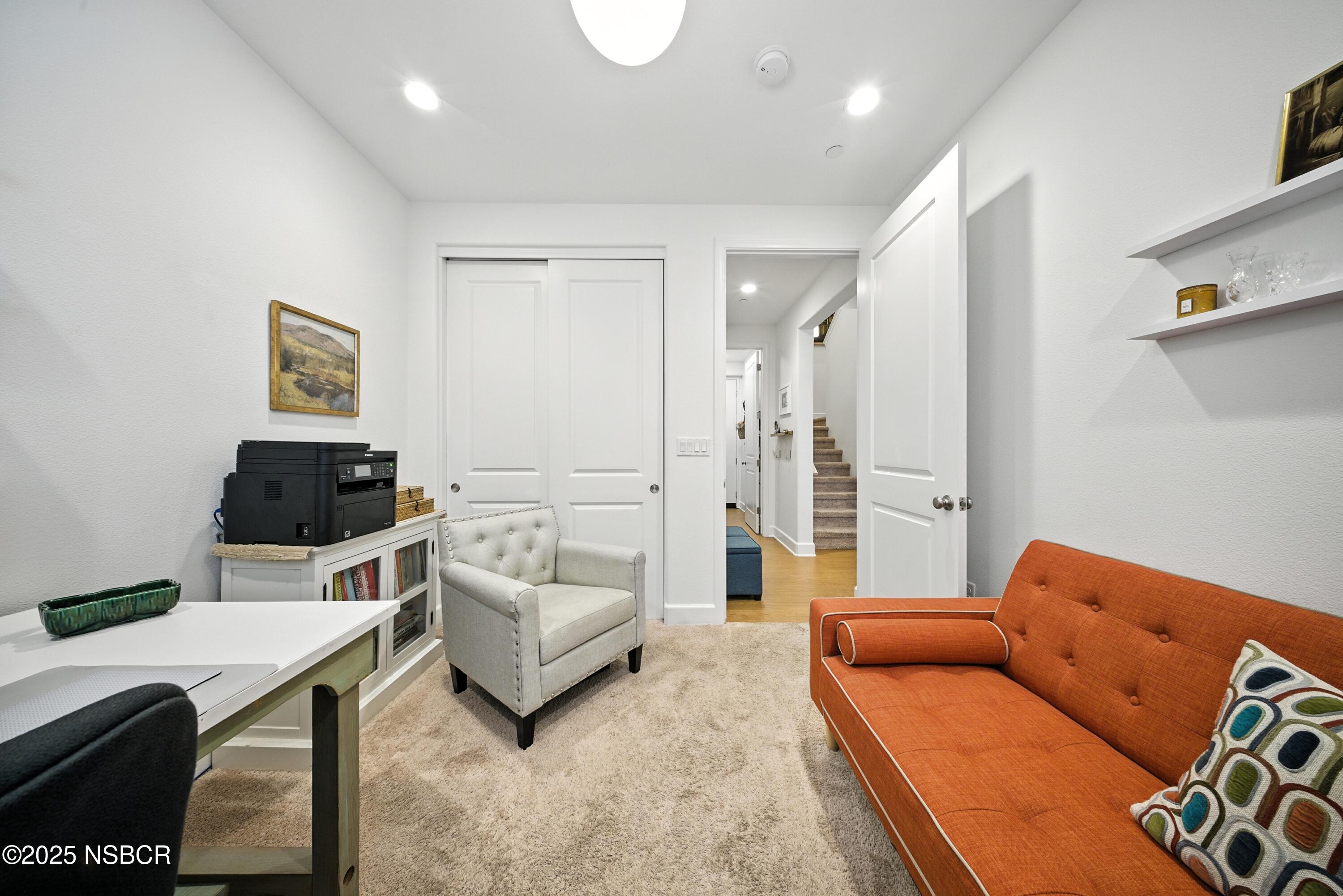 553 Oakville Drive