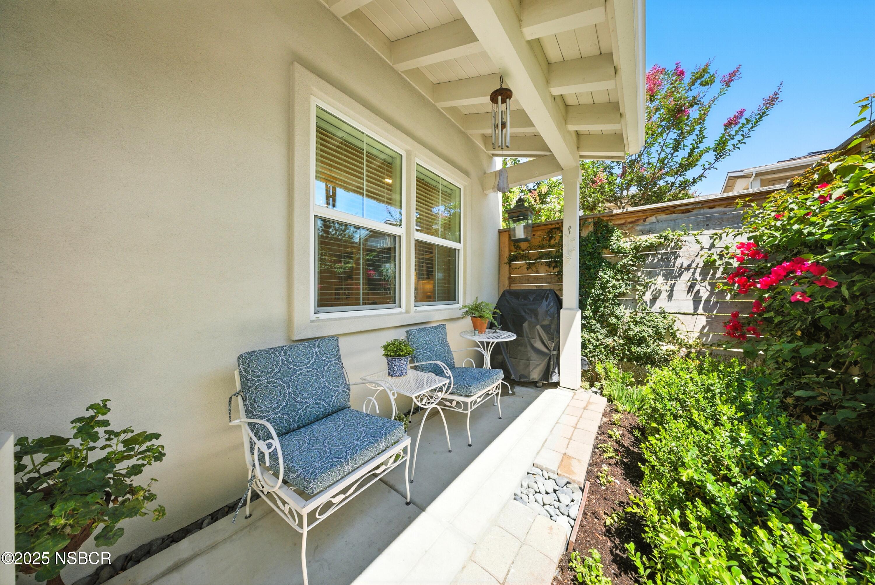 553 Oakville Drive
