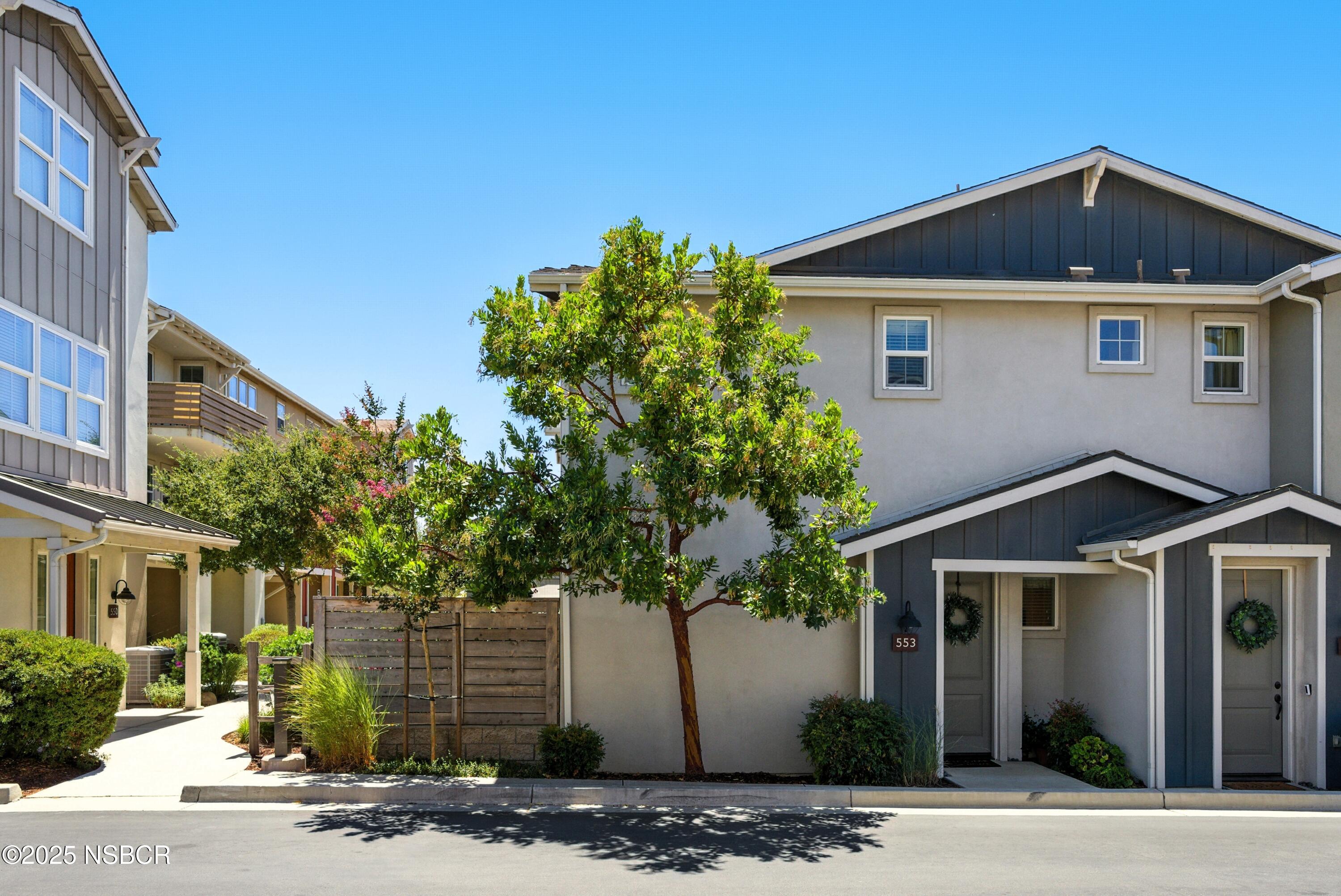 553 Oakville Drive