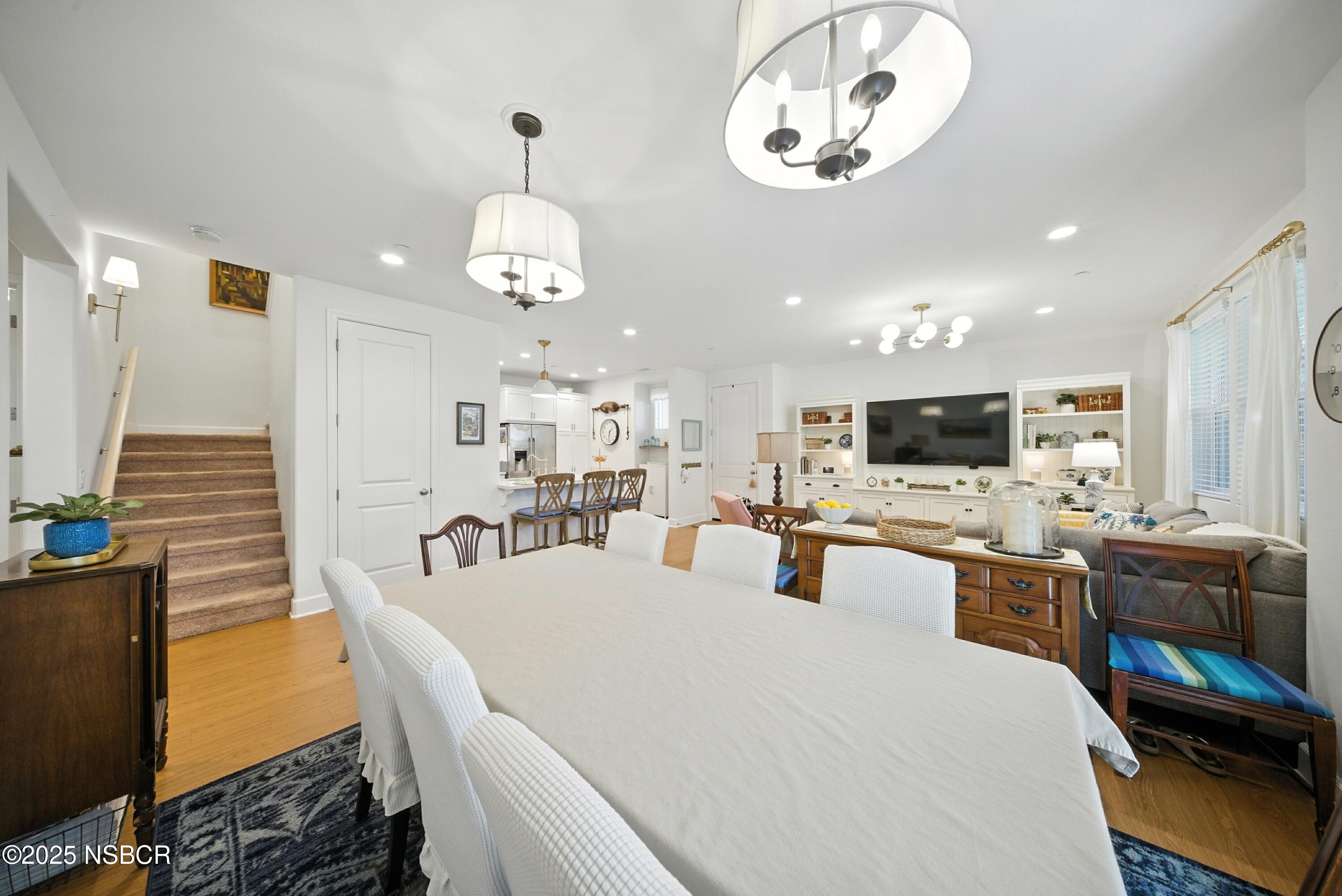 553 Oakville Drive
