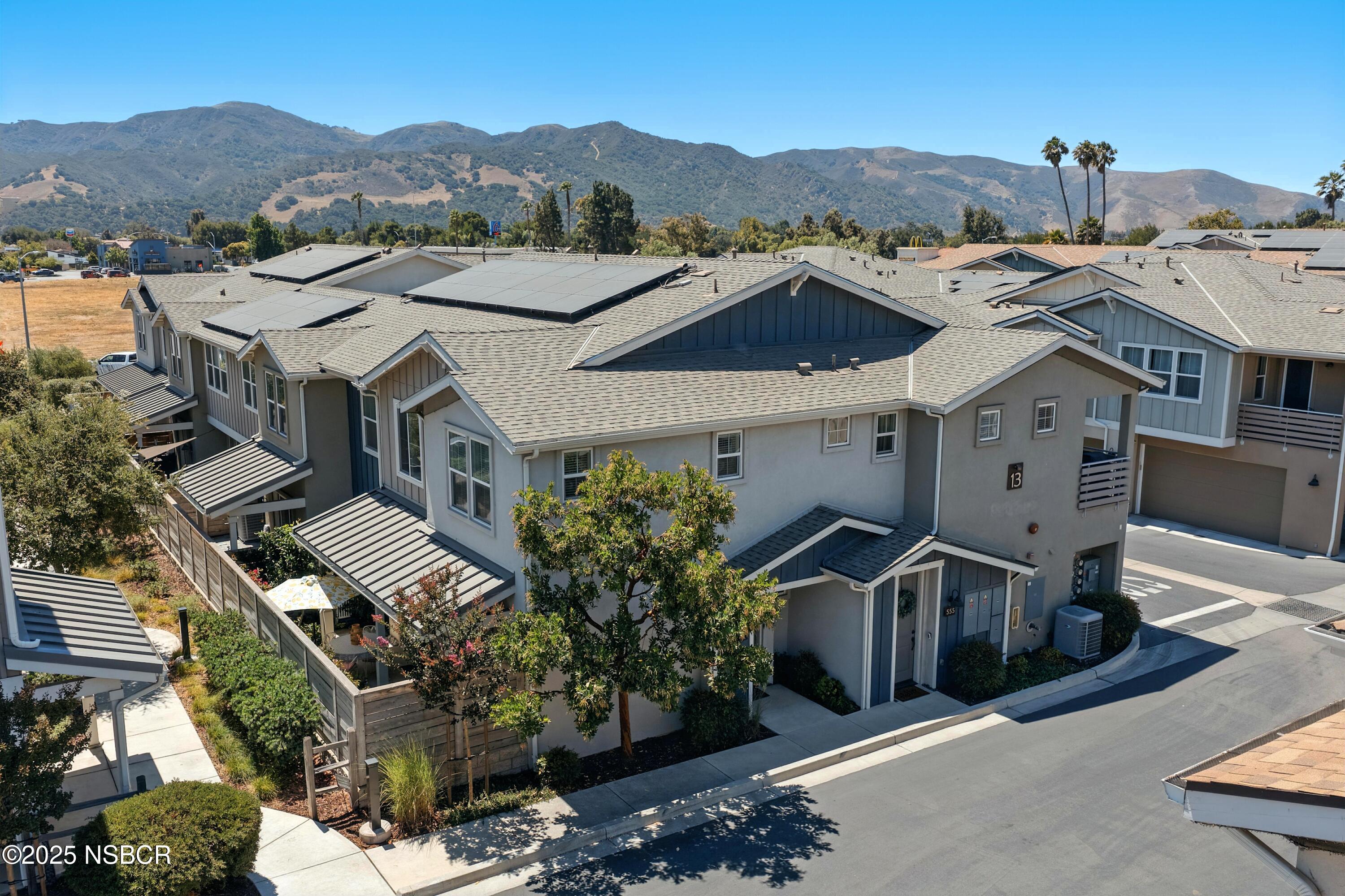553 Oakville Drive