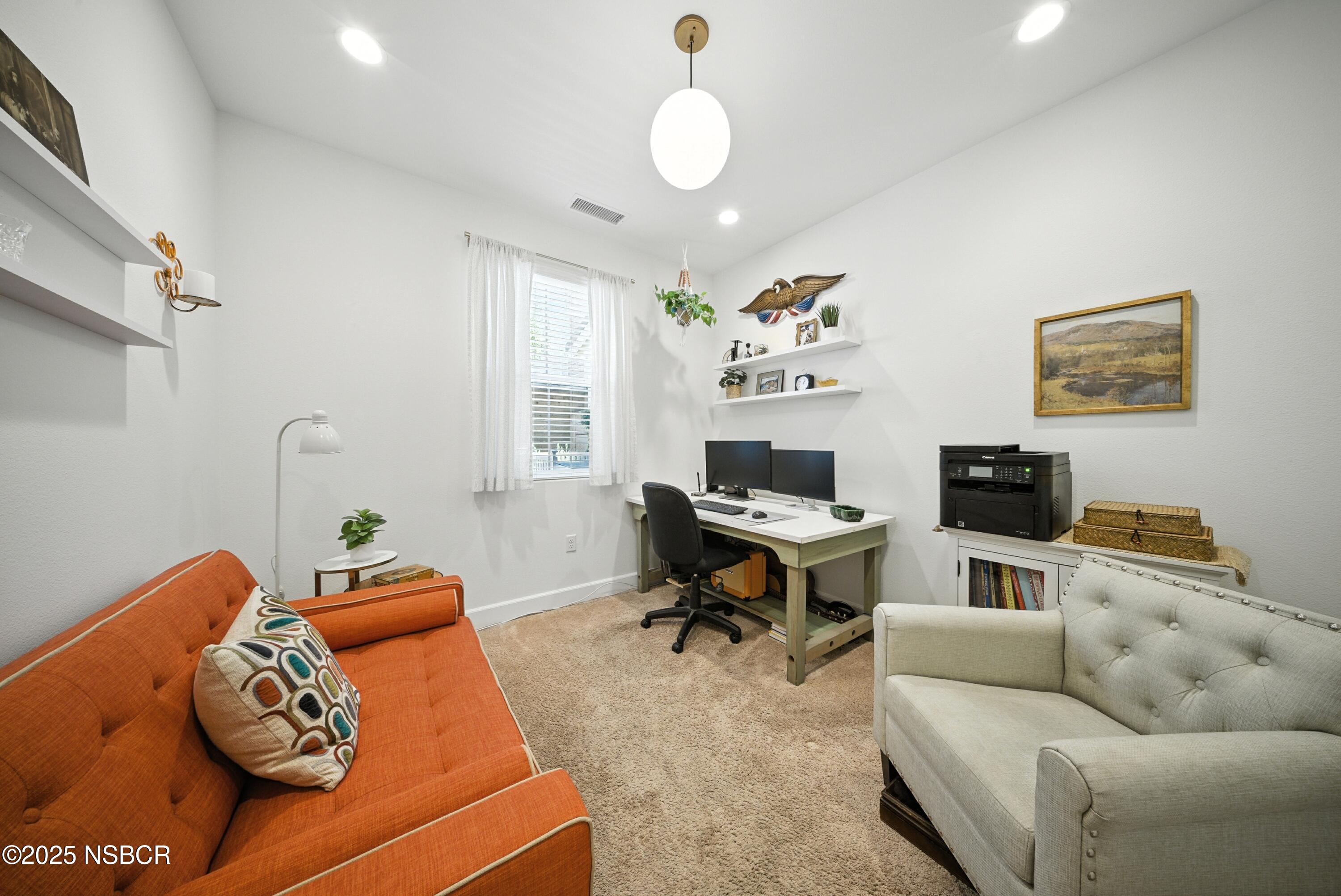 553 Oakville Drive
