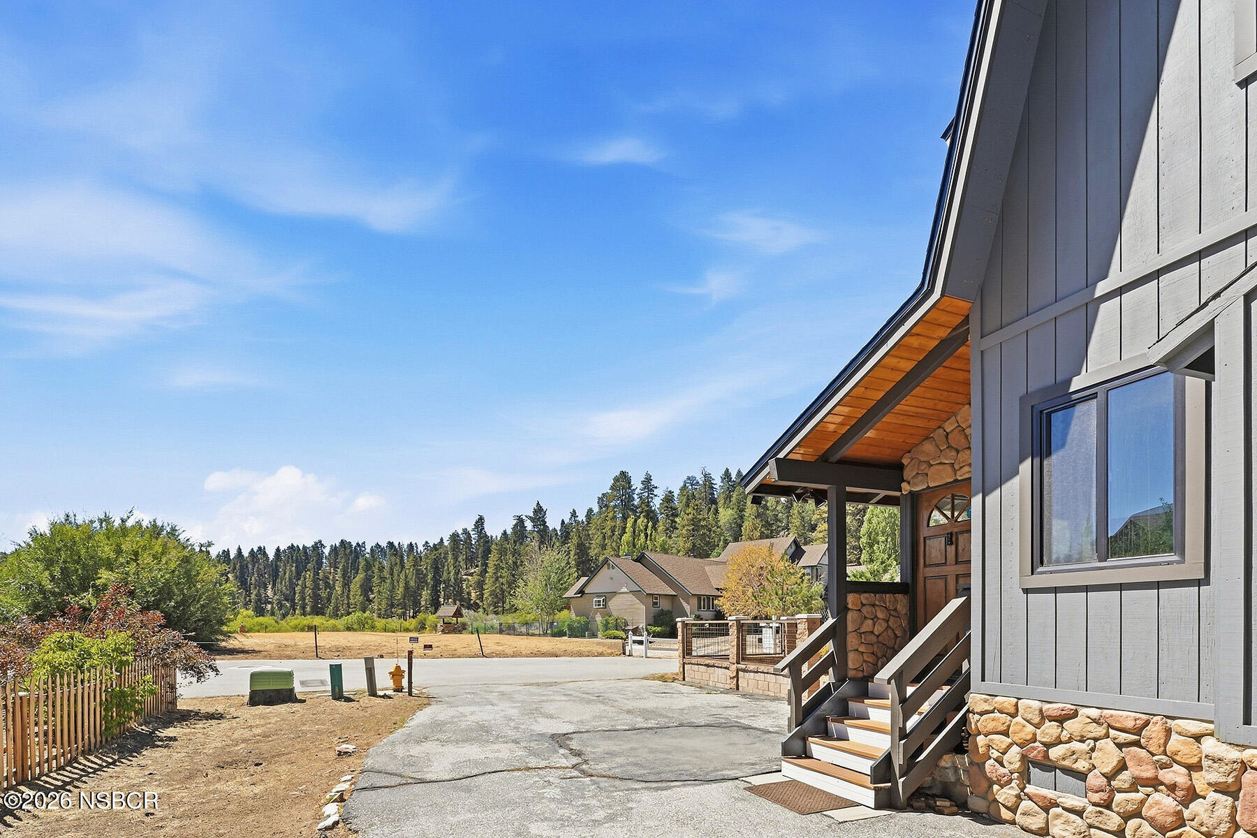 39196 Seminole Drive
