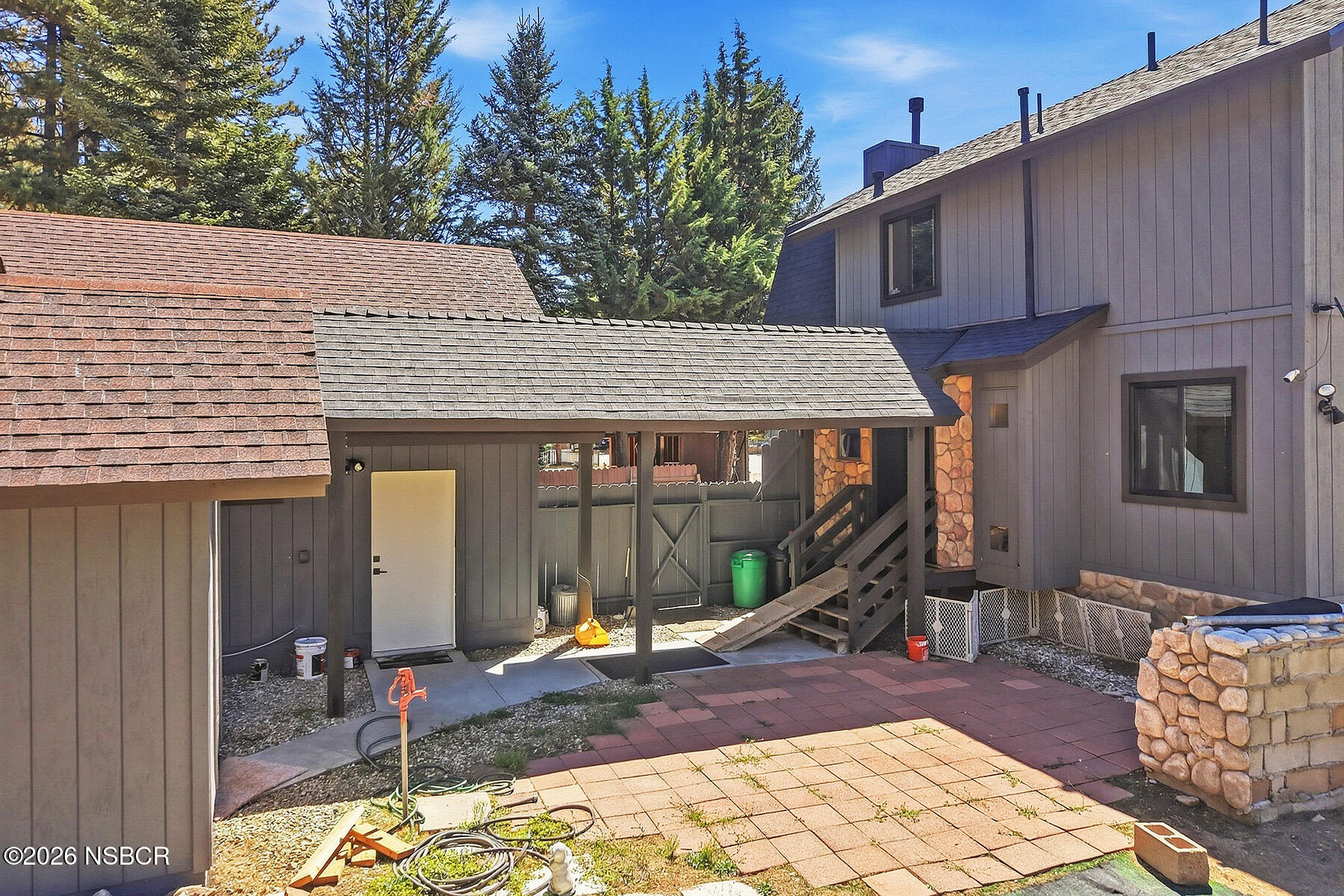 39196 Seminole Drive