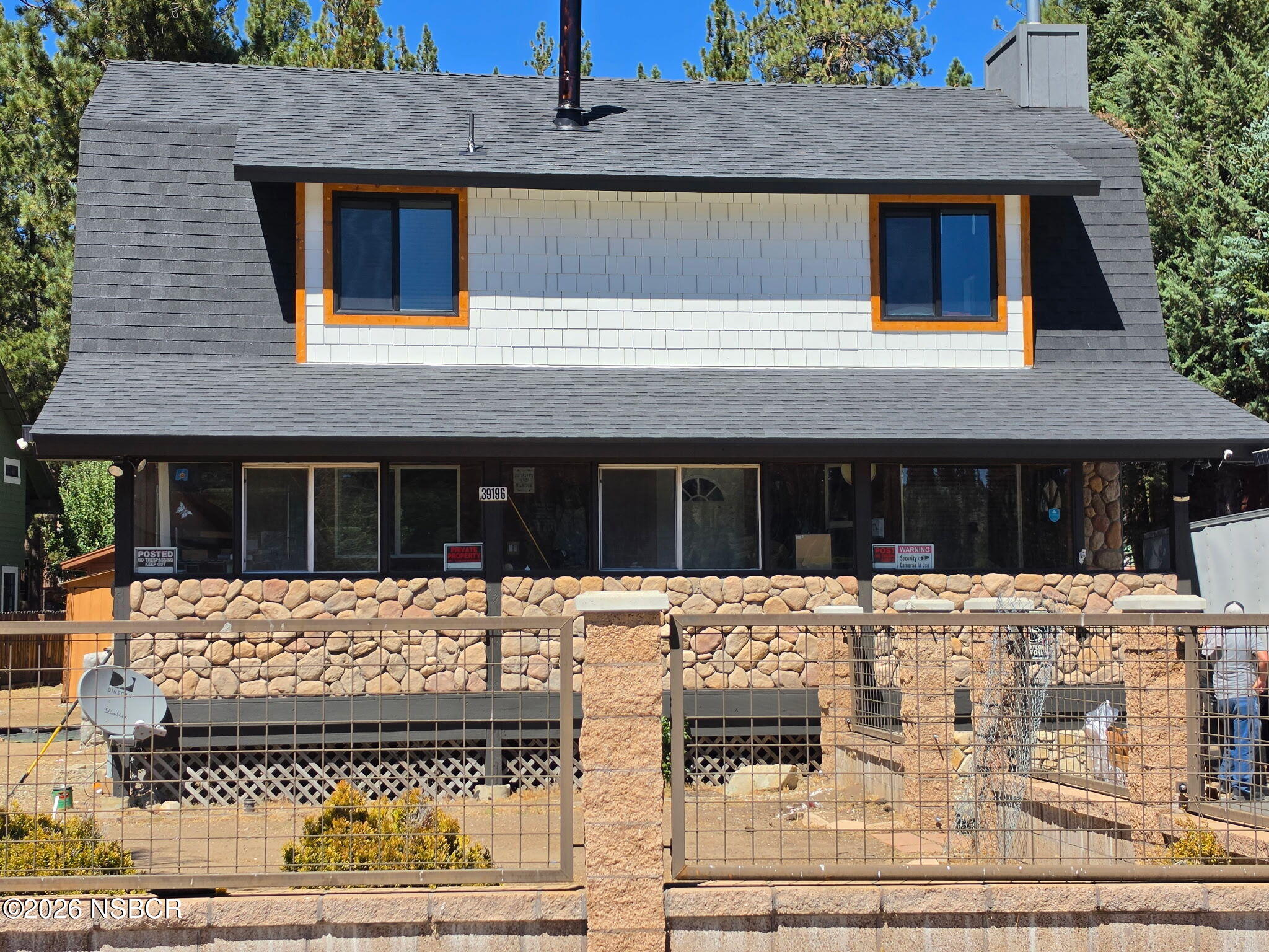 39196 Seminole Drive