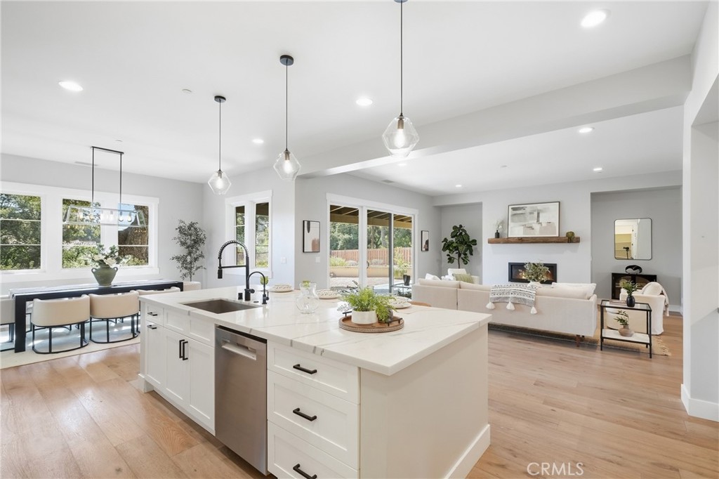 1210 Hager Lane