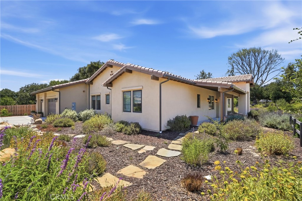 1210 Hager Lane