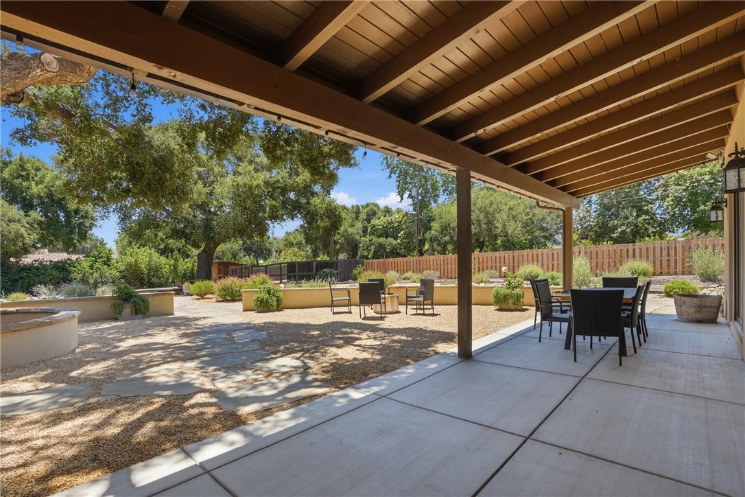 1210 Hager Lane