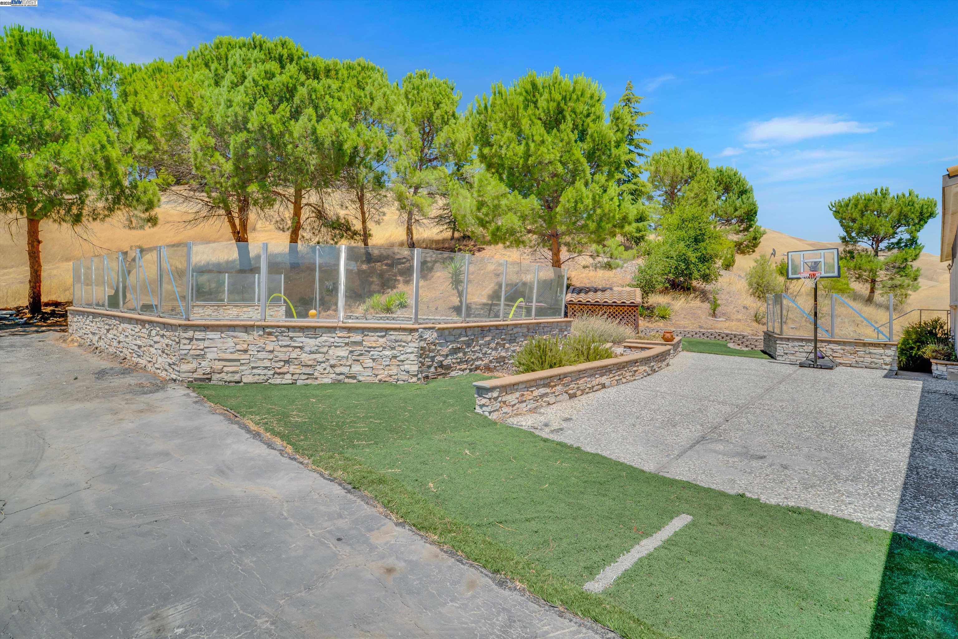 12560 Morgan Territory Rd