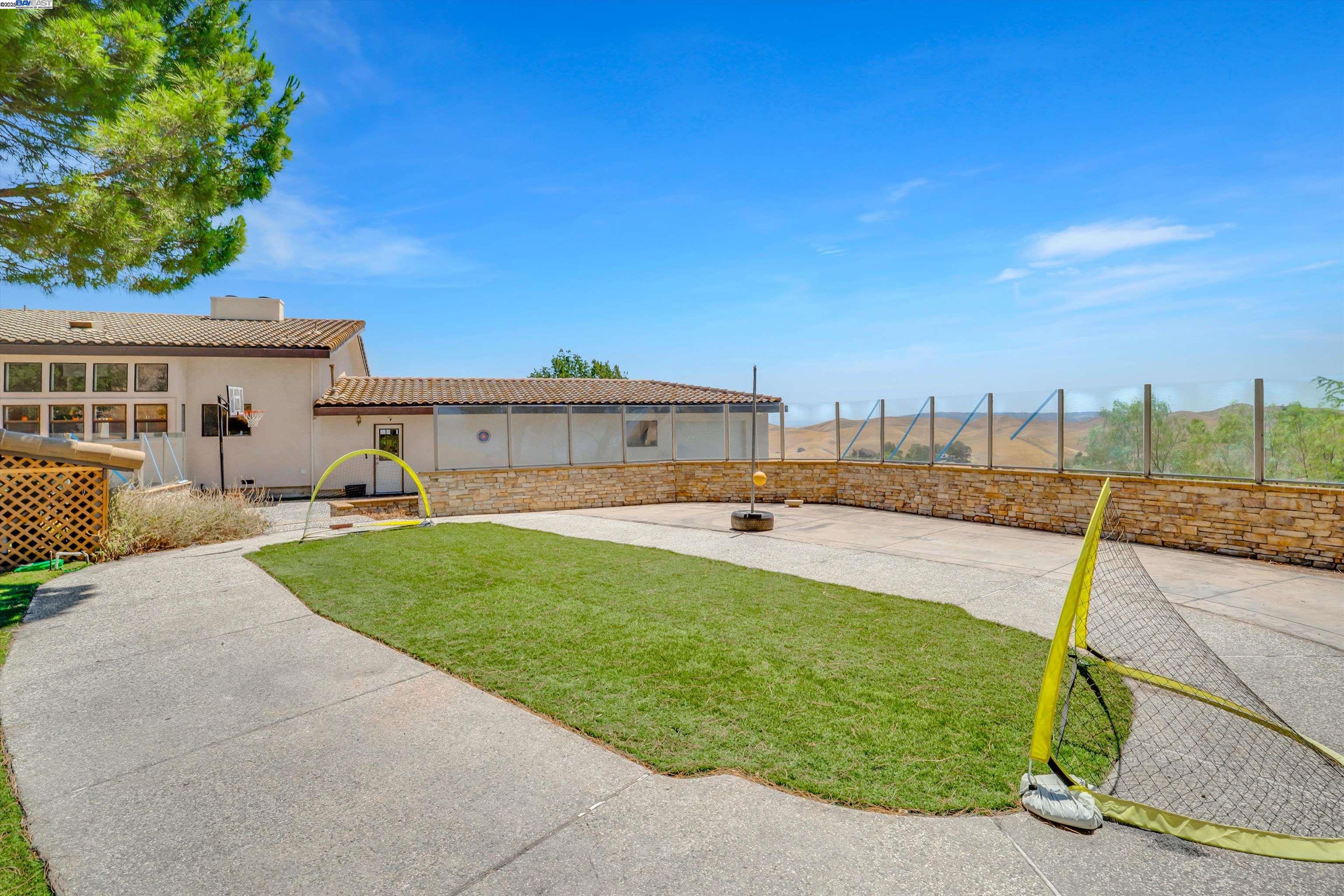 12560 Morgan Territory Rd