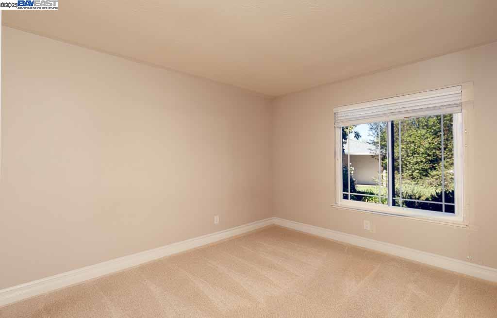 7897 Meadowbrook Court