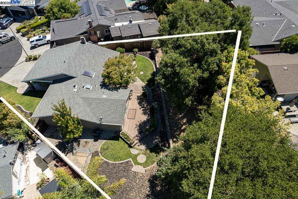 7897 Meadowbrook Court