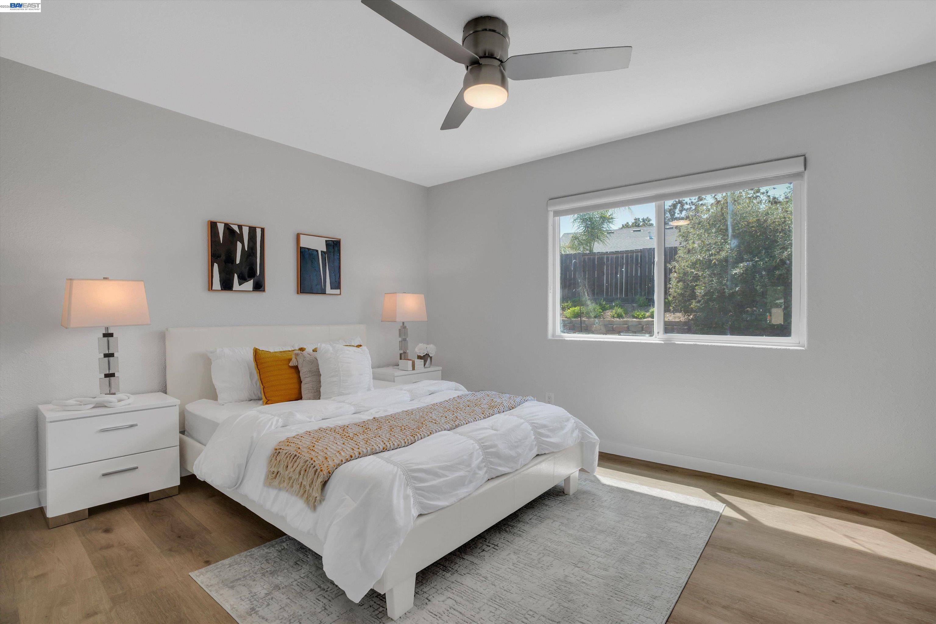 465 Swan Dr