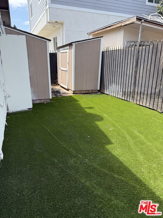 1109 Exposition Blvd