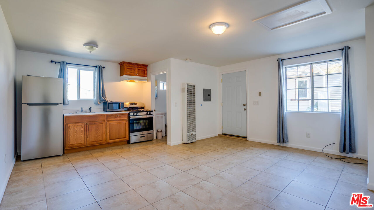 1478 W 29th St Unit: #2