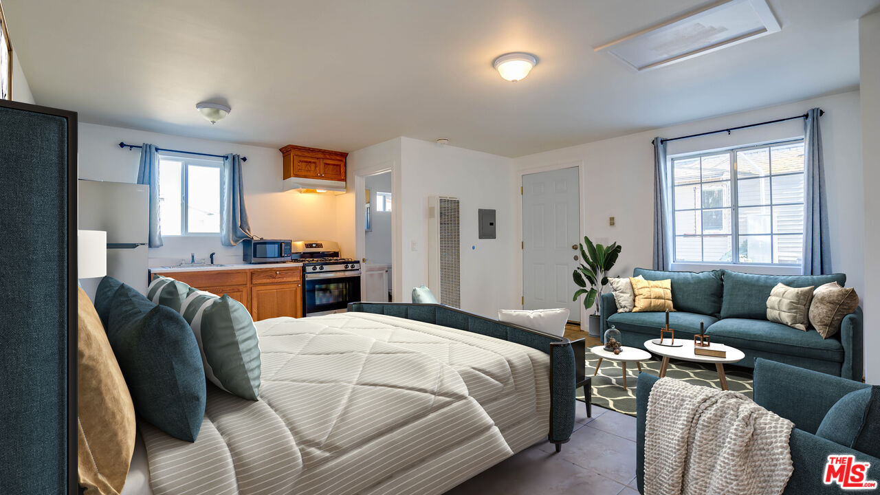 1478 W 29th St Unit: #2