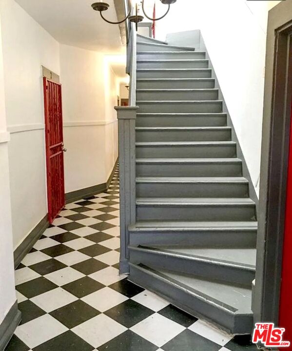 316 N Bixel St Unit: 2