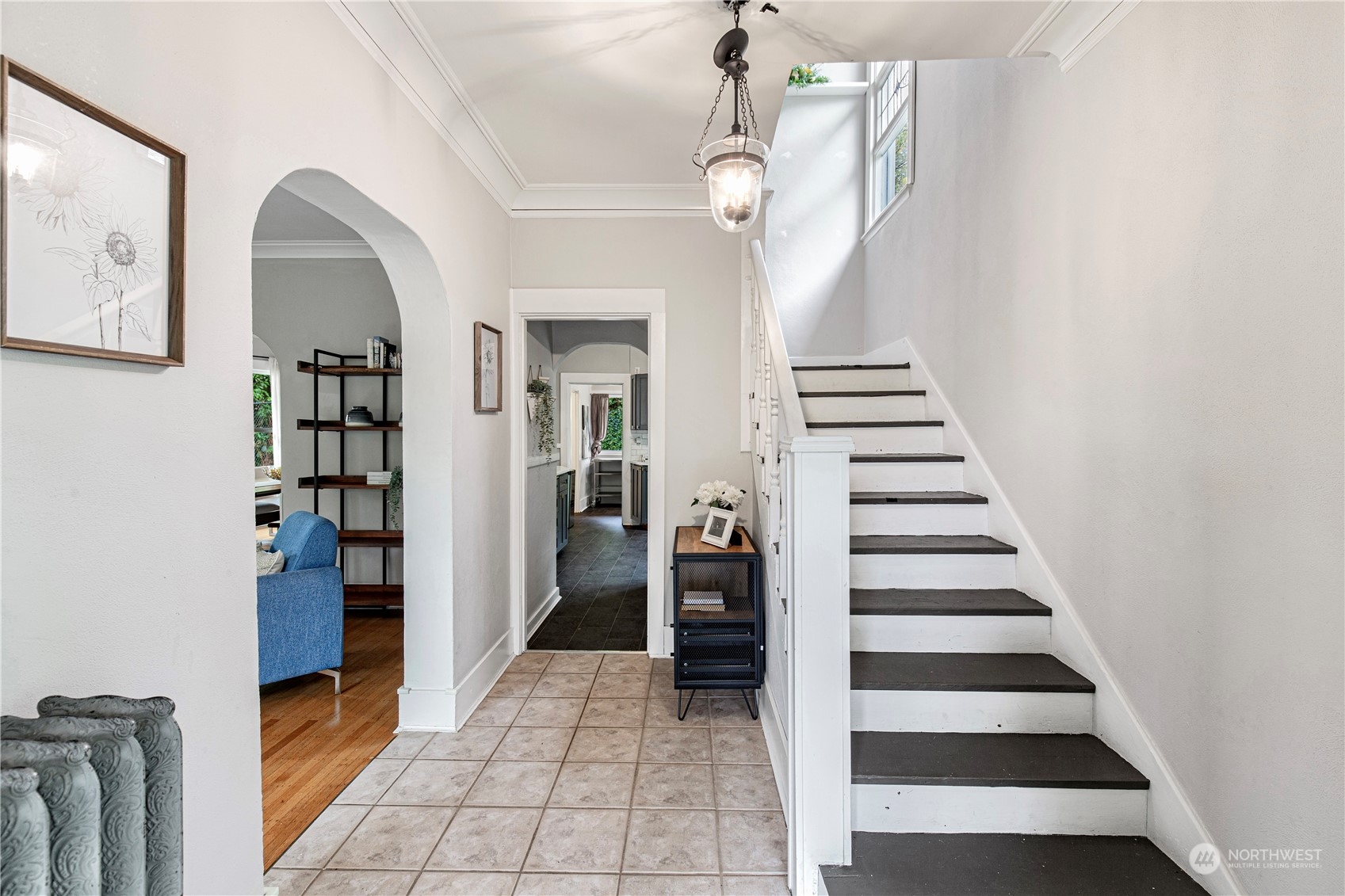 2051 24th Avenue E