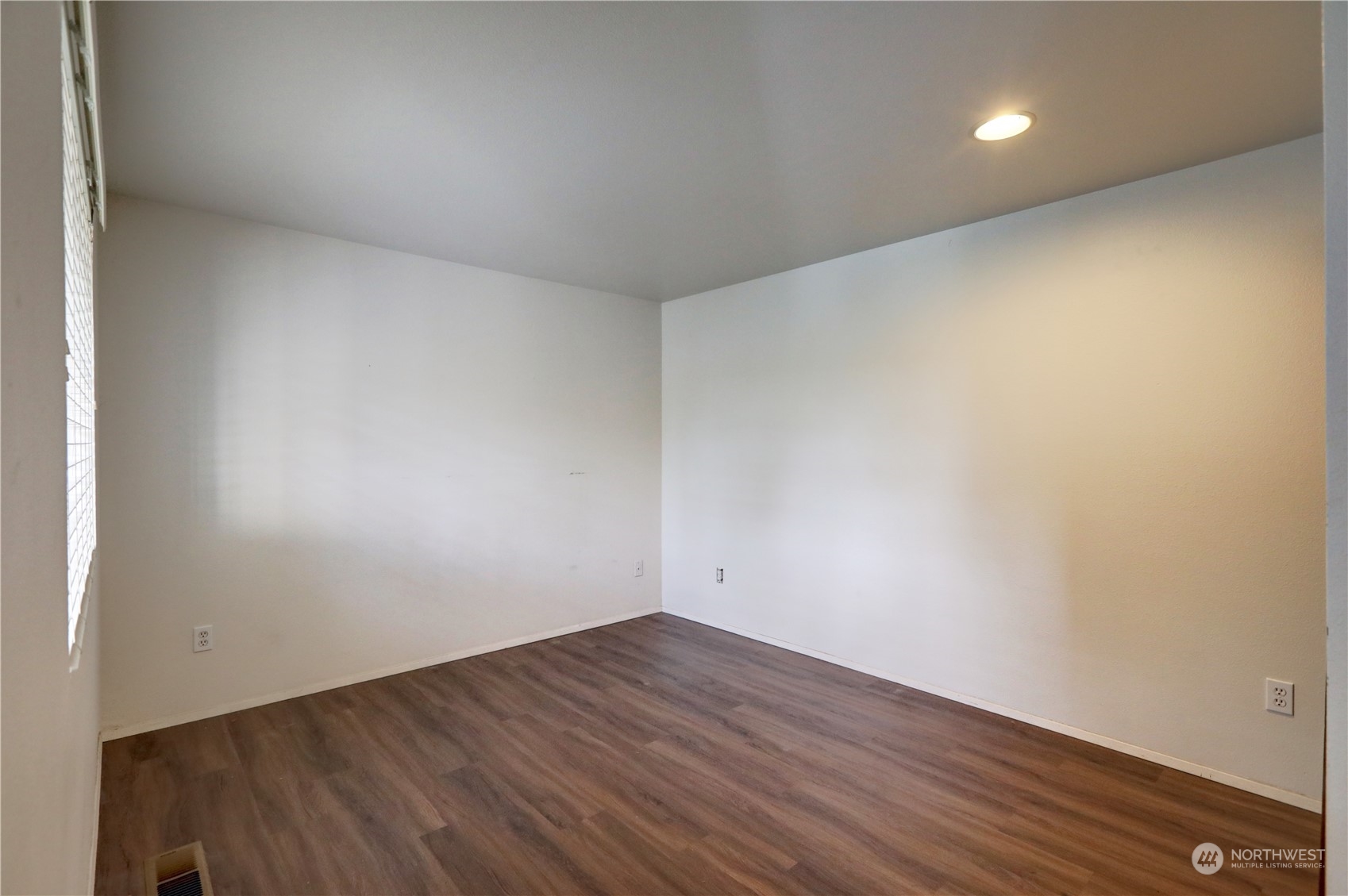 13316 NE 89th