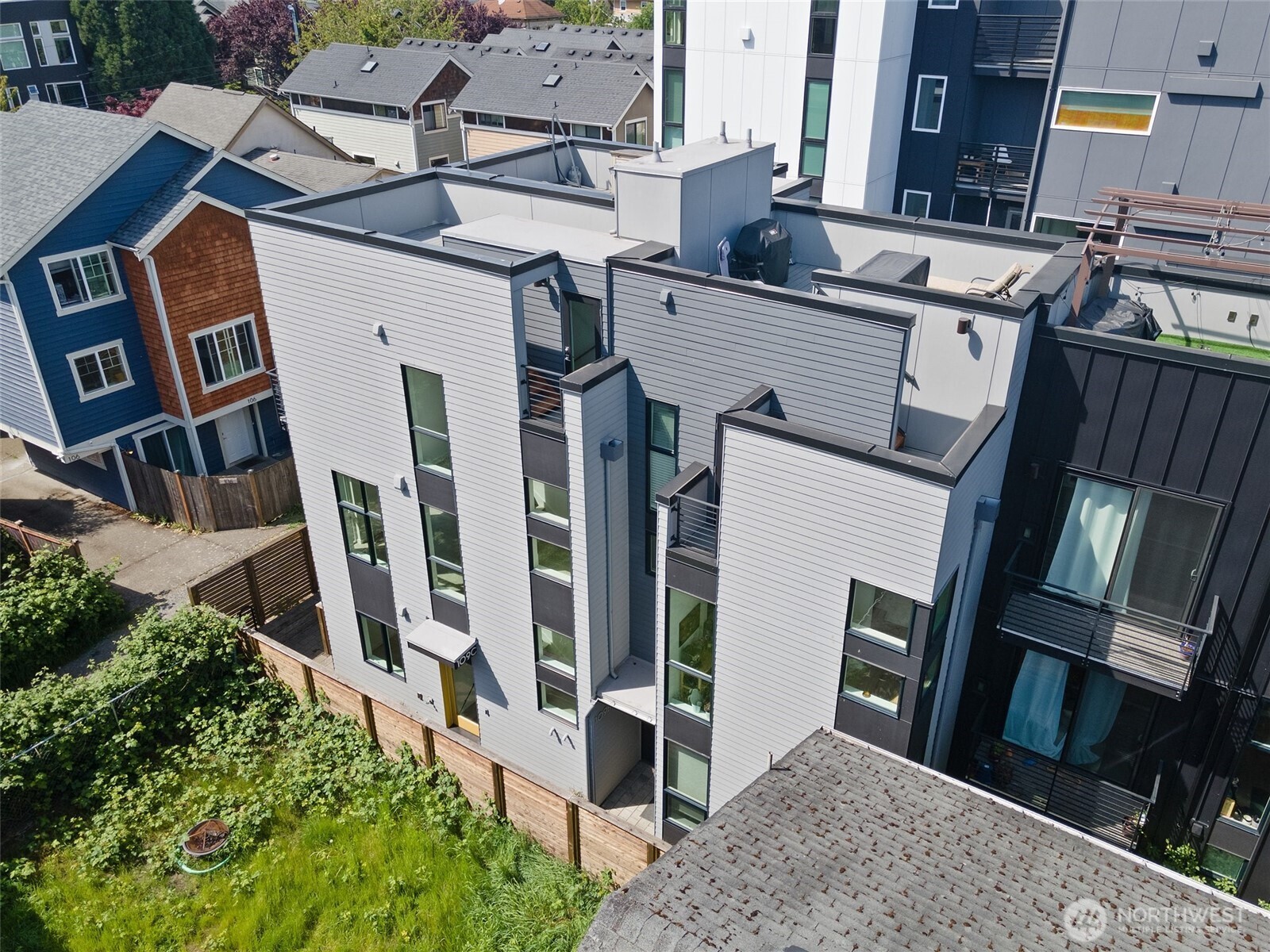 109 22nd Avenue E Unit: C