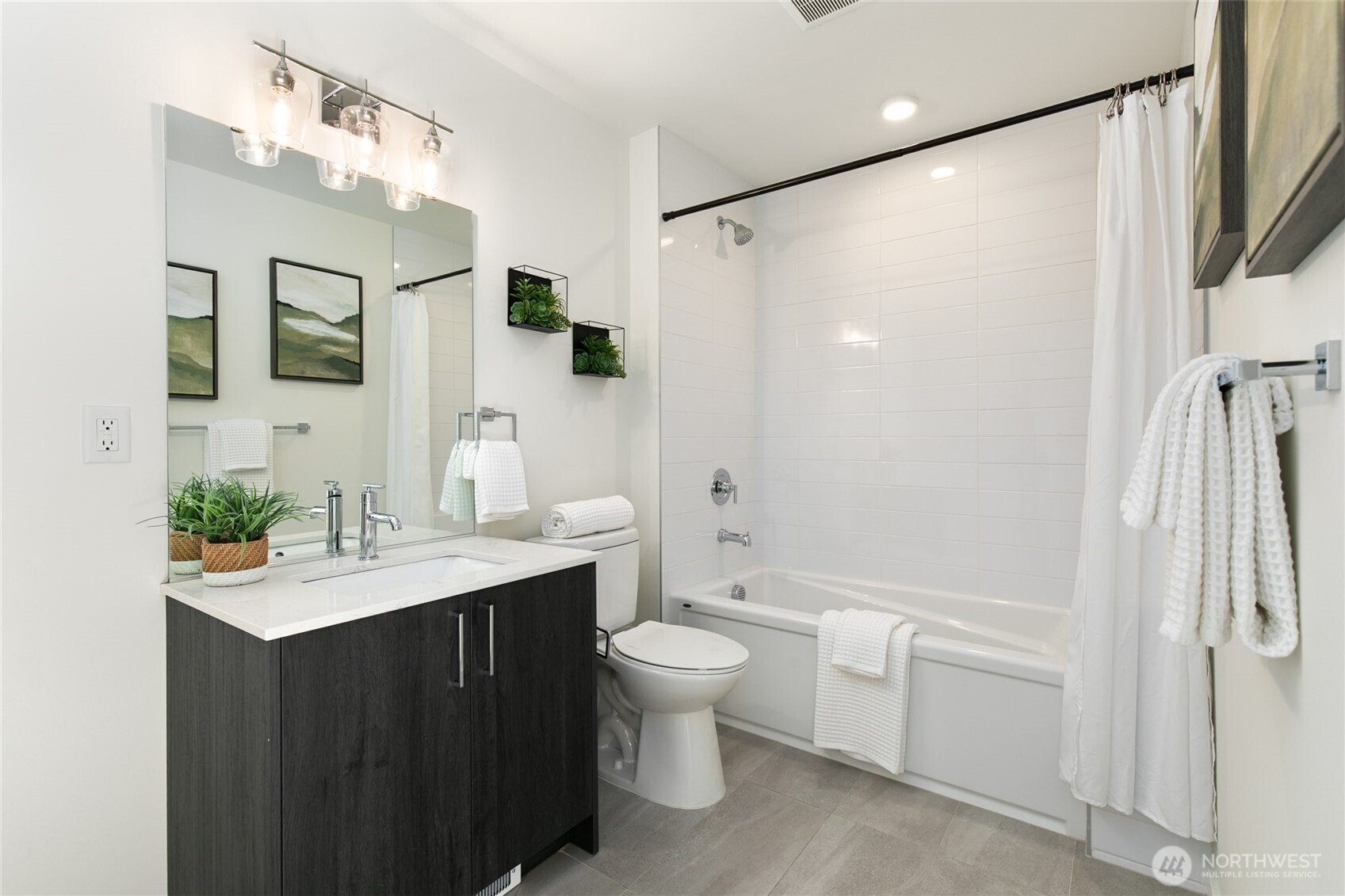 109 22nd Avenue E Unit: C