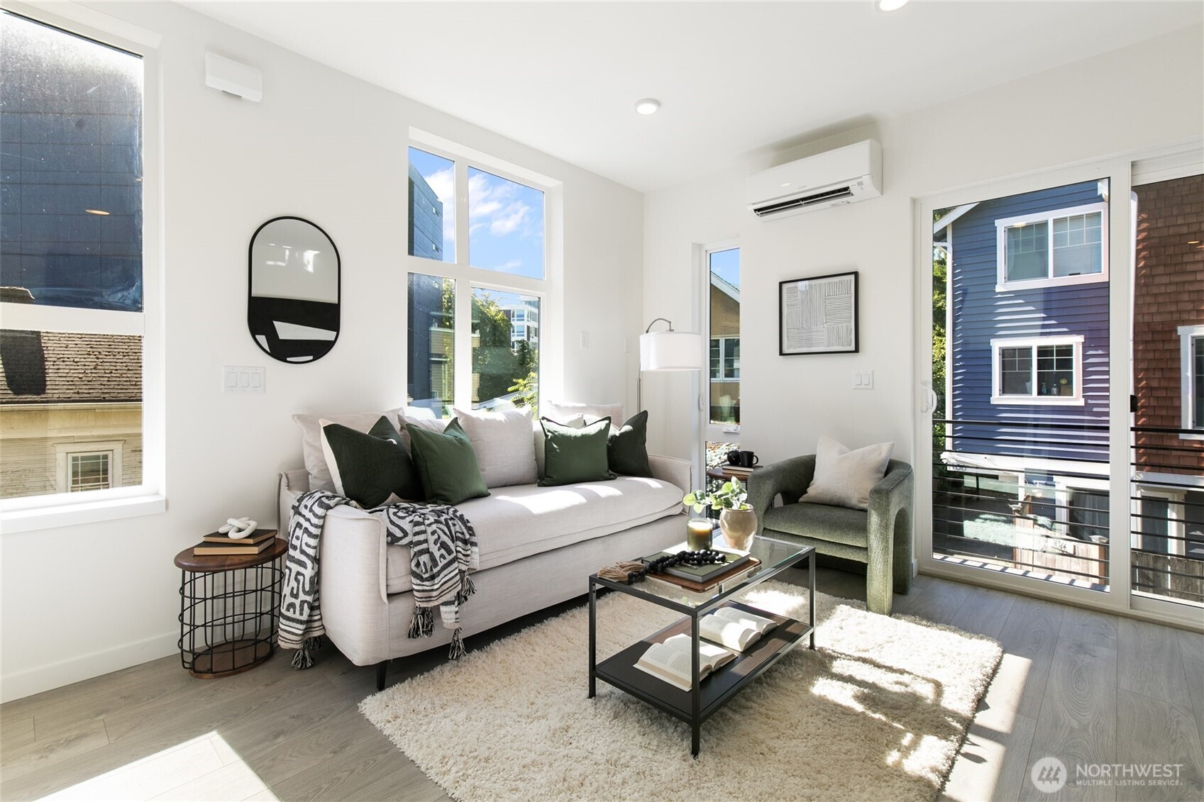 109 22nd Avenue E Unit: C