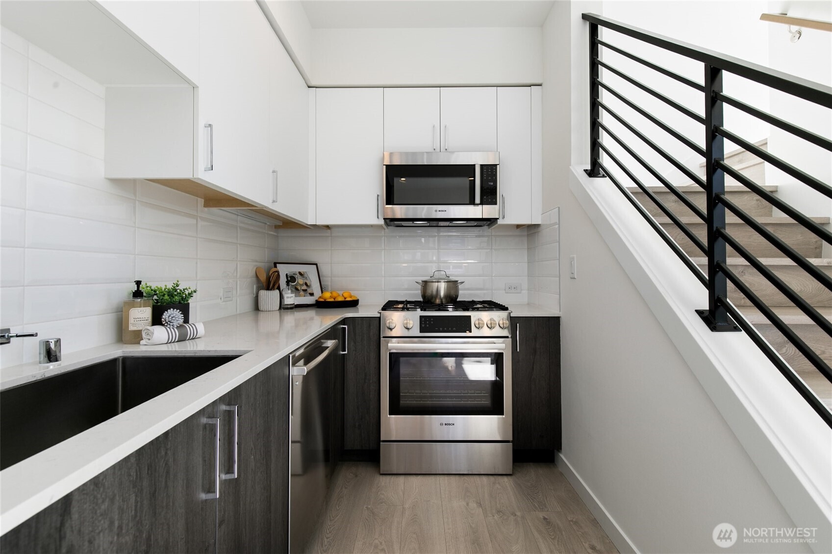 109 22nd Avenue E Unit: C