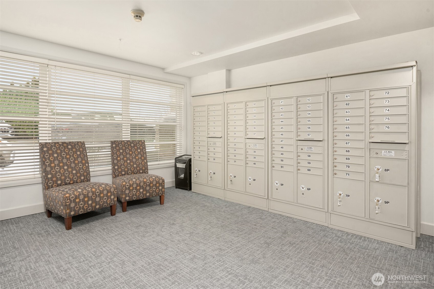 225 4th Avenue Unit: A401