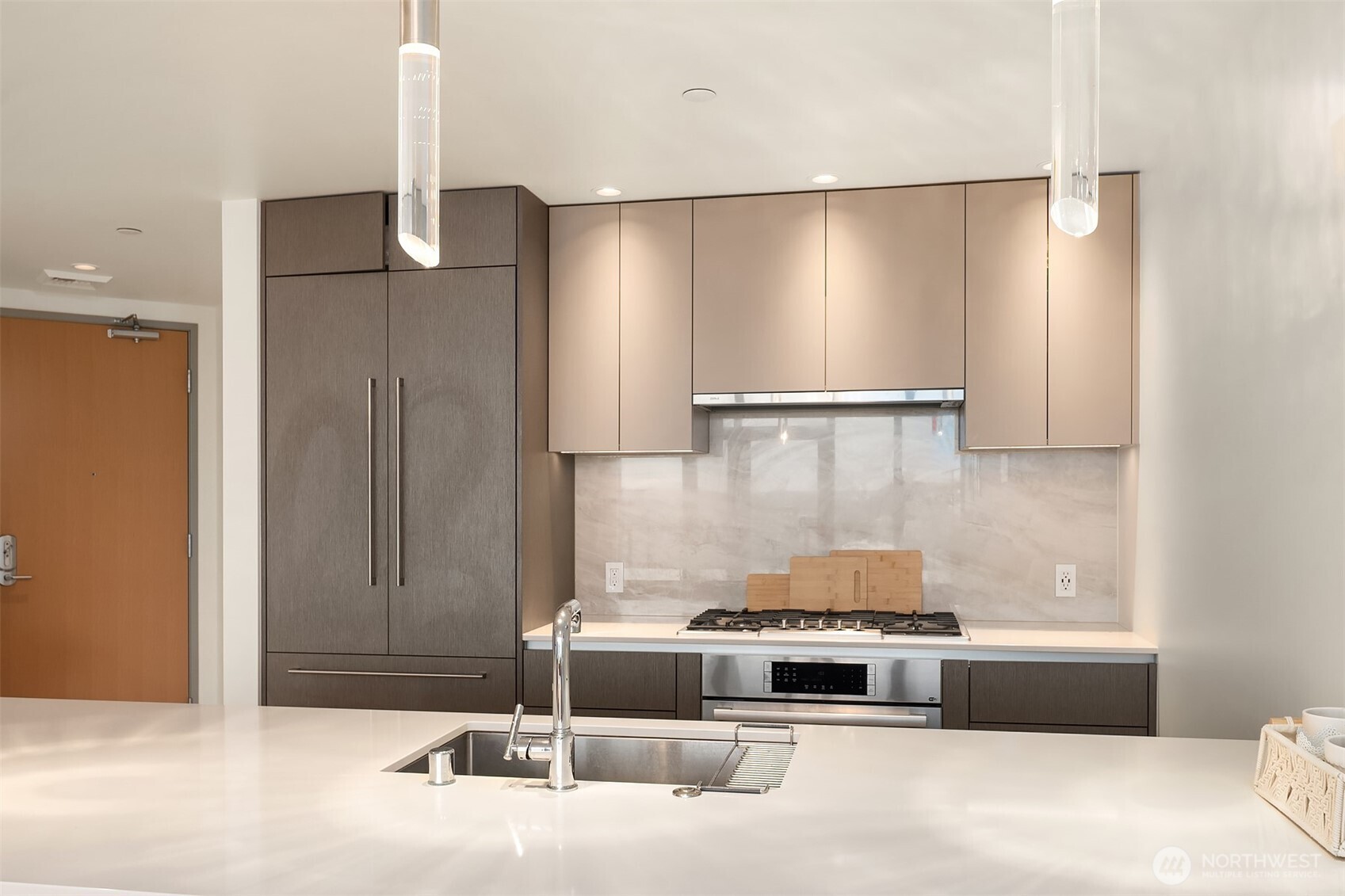 2510 6th Avenue Unit: 1401