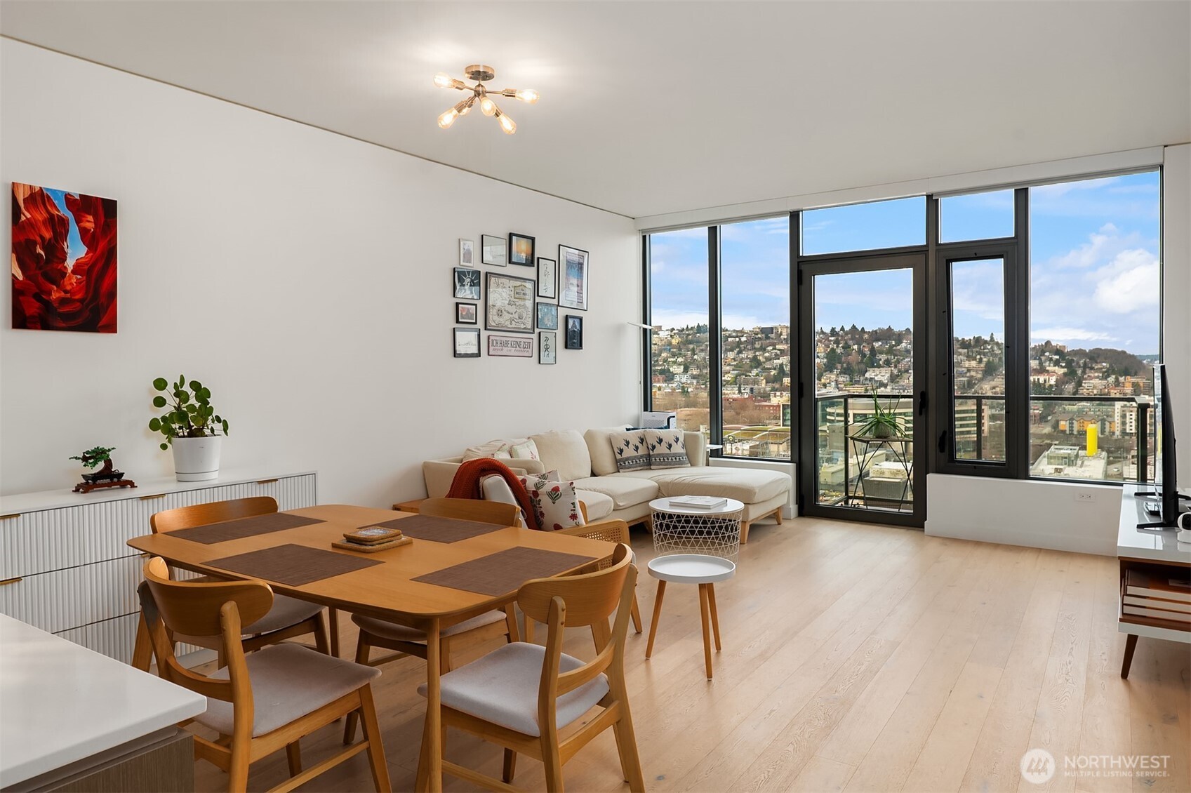 2510 6th Avenue Unit: 1401