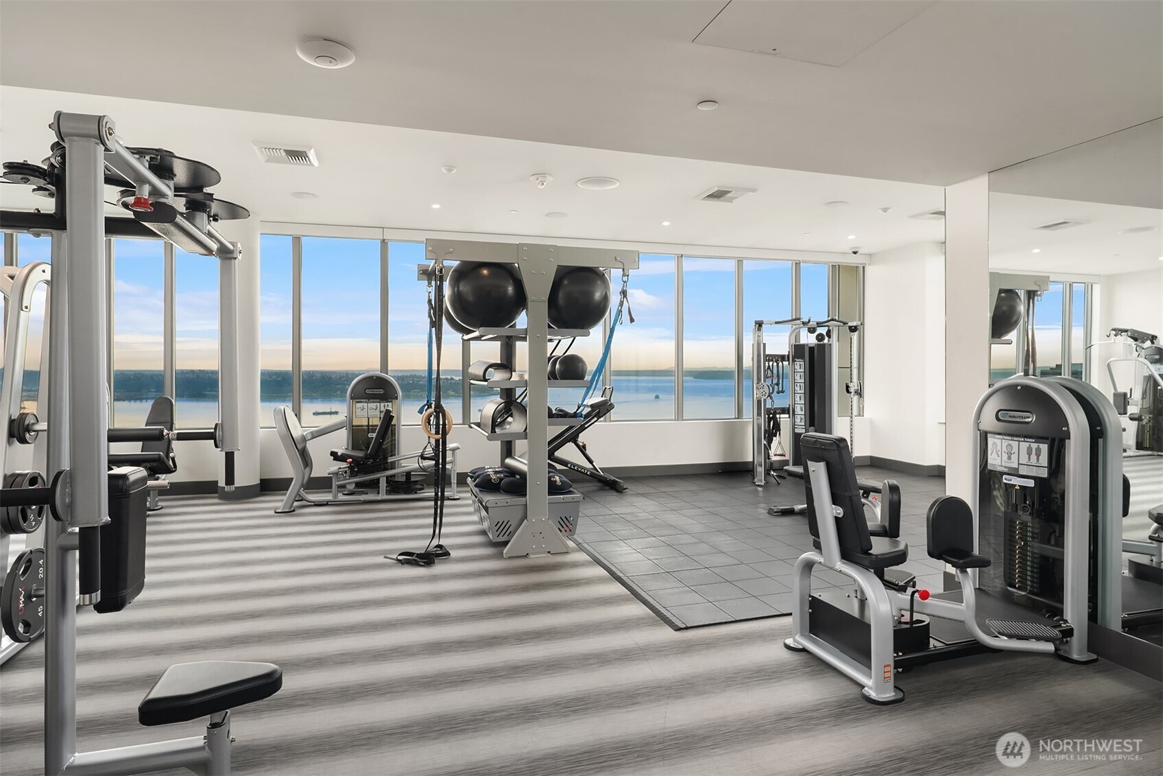 2510 6th Avenue Unit: 1401