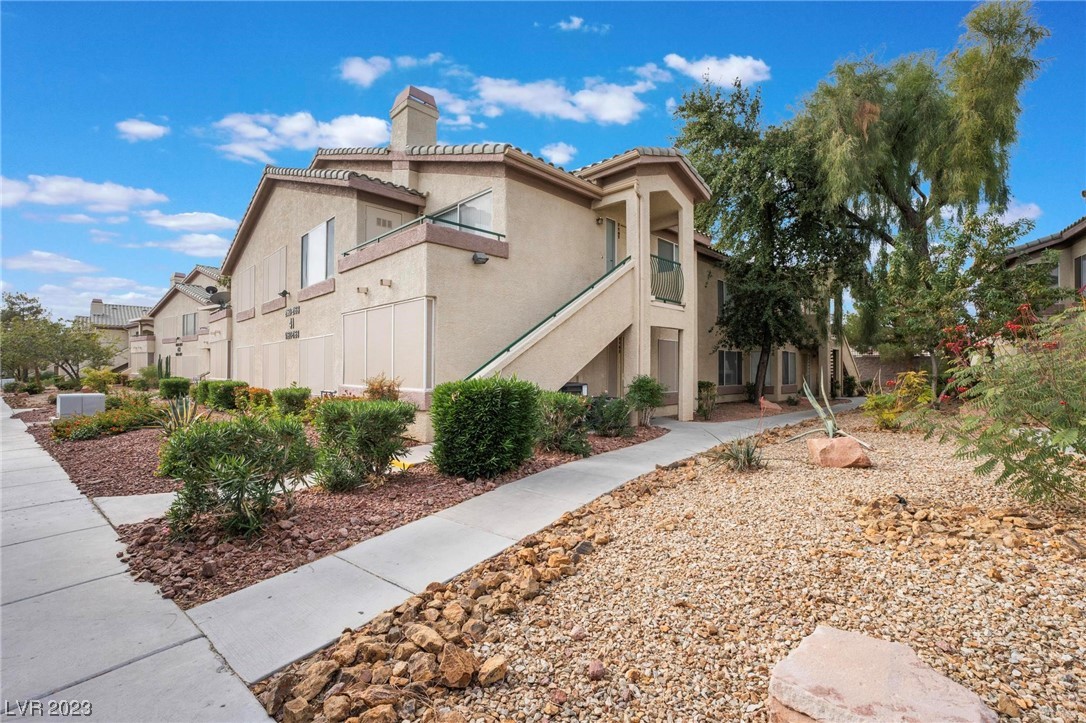 5710 East Tropicana Avenue 1163