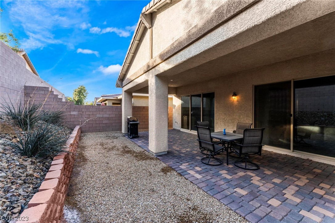 493 Heritage Bridge Avenue