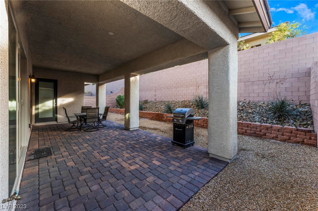 493 Heritage Bridge Avenue