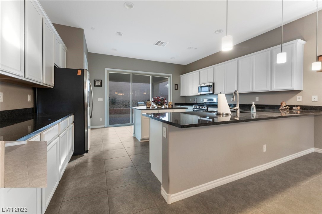 493 Heritage Bridge Avenue